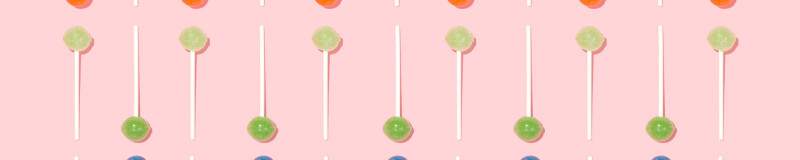 Lollypops arranged pop to pop, stick to stick vertically, with the same coloured pops creating rows